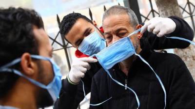 الرجال الأكبر سنًا المتعافون من COVID-19 أفضل المتبرعين بالبلازما للعلاج .. إليكِ التفاصيل