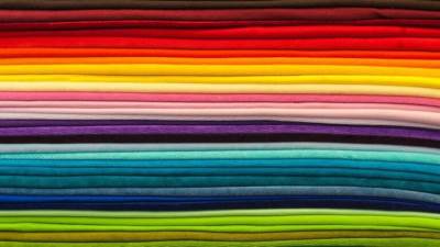 ابتكار "أقمشة ذكية" يمكنها تغيير اللون عند التقاطها فيروس كورونا