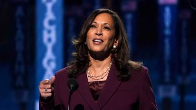 من هي كامالا هاريس نائبة الرئيس الأمريكي؟