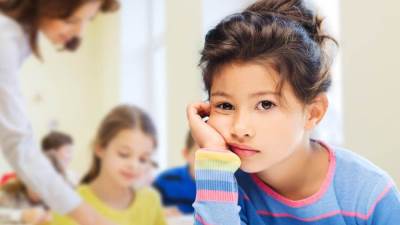 %70 من حالات عسر القراءة "الدسلكسيا" تعانى من فرط النشاط وقلة الانتباه .. إليكِ التفاصيل