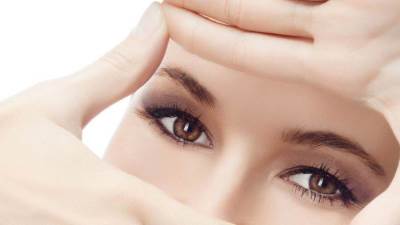 هذه الأطعمة تدمر صحة العينين تجنبيها