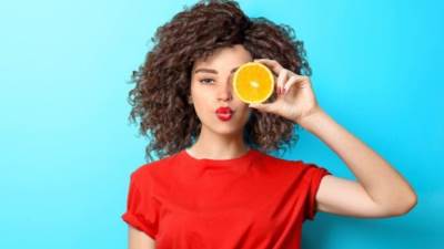 زوي .. أول عارضة أزياء افتراضية يتم تمثيلها بالشرق الأوسط... بالصور