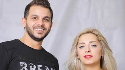 هل الخيانة كانت السبب وراء إنفصال محمد رشاد ومي حلمي؟