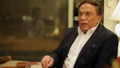 سر امتناع عادل إمام عن حضور جنازات أصدقائه الفنانين