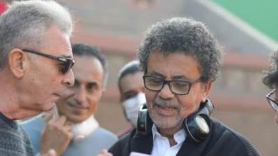 محمود حميده يفاجئ جمهوره بـ"أهل الكهف"