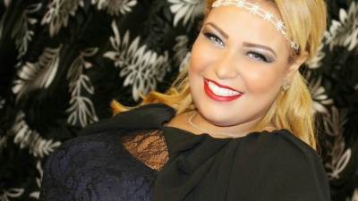 شاهد .. ويزو تعزف على البيانو في أحدث ظهور