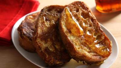 طريقة عمل سويت توست بالقشطة والعسل