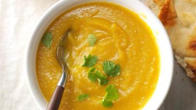 تناولي القرنبيط بطريقة صحية بتحضير حساء الباكورا الكريمي