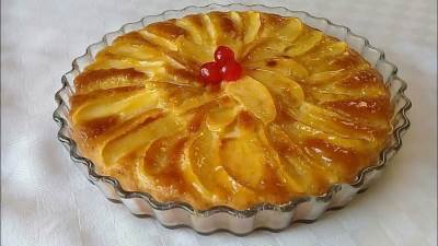 كيكة التفاح المقرمشة بمذاق لايقاوم