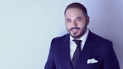 شاهد .. رامي عياش يتغزل في نجيب ساويرس