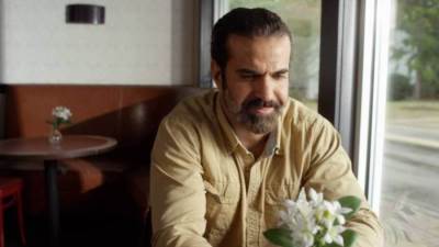 من هو الفنان المصري الذي جسد شخصية المسيح في هوليوود