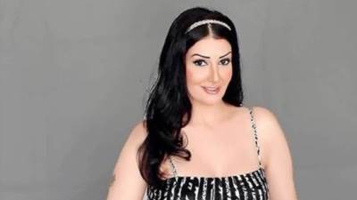 لماذا ظهرت غادة عبد الرازق بالحجاب؟