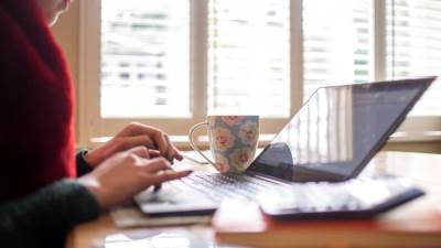 أساسيات لازم تكون على مكتبك لحماية صحتك