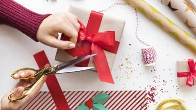 للرجال.. أشيك الهدايا المثالية لعيد الأم