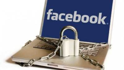 فيسبوك تحذف مليون و300 ألف حساب