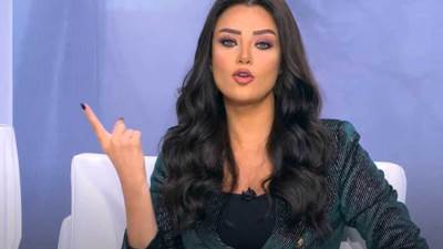 بعد وفاة والدتها .. رضوى الشربينى تعود لتقديم برنامجها