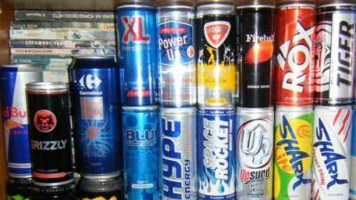 هل تؤثر مشروبات الطاقة على صحة الإنسان؟