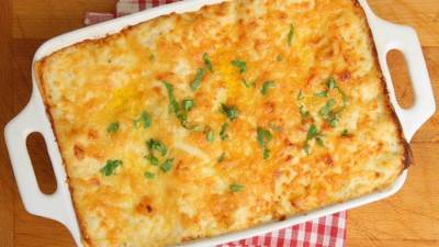 طريقة عمل صينية البطاطس المهروسة باللحمة المفرومة