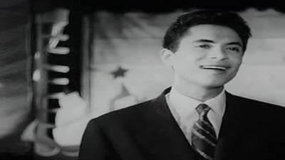 وفاة عميد عائلة الفن والعطارين بطل فيلم "بنات بحري"