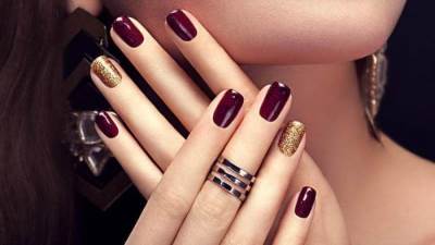 بالصور .. أجمل أفكار طلاء الأظافر للربيع على حسب برجك