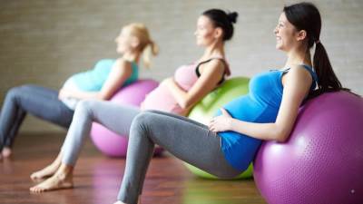 أفضل 5 تمارين لليوجا للولادة الطبيعية