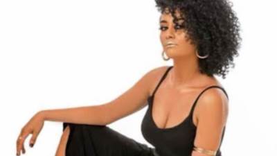 الموت يفجع أسرة الفنانة نانسي