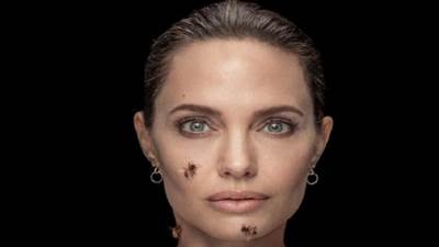 أنجلينا جولي تواجه سرب من النحل والسبب مفاجأة