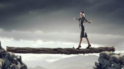 طرق السيطرة على عواطفك 