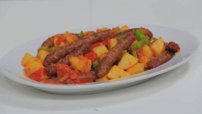 طريقة عمل سجق بالبطاطس في الفرن