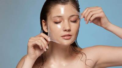 بـ 5 خطوات .. كيف تتعامل مع تقشير الجلد وحروق الشمس ؟