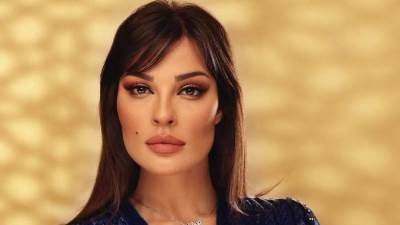 نادين نسيب نجيم تخطف الأنظار بالأصفر