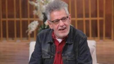 بالفيديو .. زكي فطين عبد الوهاب يكشف تطورات رحلة علاجه وحالته الصحية