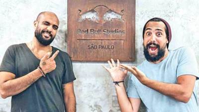 شارمزوفرز في أزمة جديدة بسبب الحجاب 