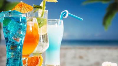 6 مشروبات صحية لعلاج ضربة الشمس ..  جربيها!