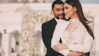 شاهد .. تامر حسنى واحمد جمال يشعلان حفل زفاف الفنانة هاجر أحمد 