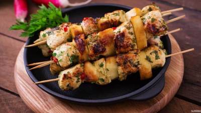 طريقة عمل شيش طاووق بخطوات سهلة