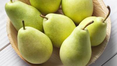 فوائد تناول ثمرة من الكمثرى يوميا