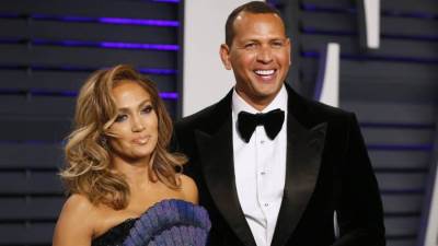 لماذا انفصل أليكس رودريجيز عن جينيفر لوبيز؟