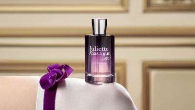 سلاح جولييت الناعم في نسمات عطرها Juliette Has A Gun Lili Fantasy