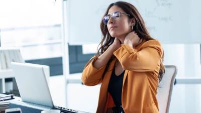 5 عادات شائعة بنفس خطورة التدخين .. تجنبيها