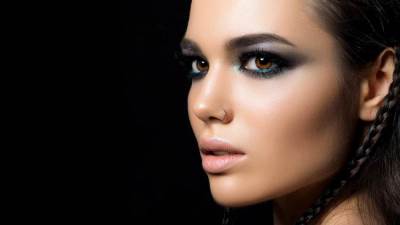 أهم النصائح لتطبيق مكياج سريع