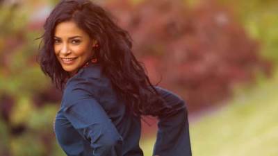 مروة الأزلي تقضي إجازتها في شلالات الأردن