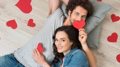 8 علامات بتقول إن الحب جاى في الطريق .. اعرفيها