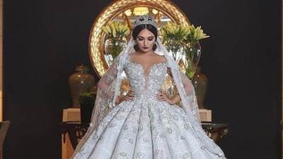 البساطة والرجوع للماضى .. موضة فساتين زفاف خريف 2022 