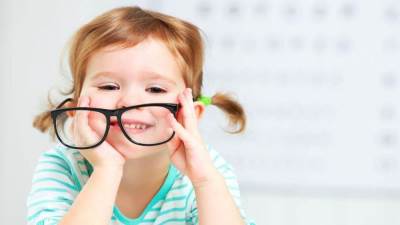 3 أسباب وراء ضعف النظر عند الأطفال .. تعرف عليها