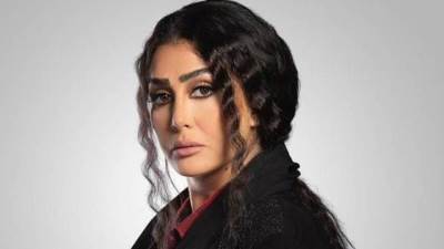 بالصورة .. الجمهور ينتقد غادة عبدالرازق بسبب الإطلالة الجديدة