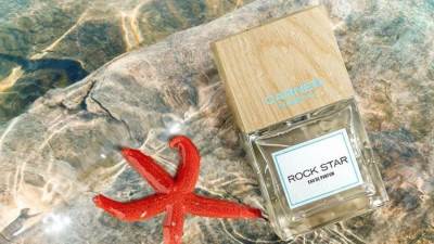 من سحر الطبيعة وجمال البحر .. إليك عطر Carner Barcelona Rock Star