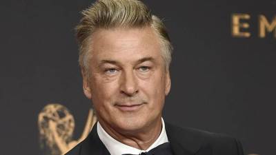 تصريح جديد لأليك بالدوين بعد قتله مديرة تصوير فيلمه .. نعرفي عليه