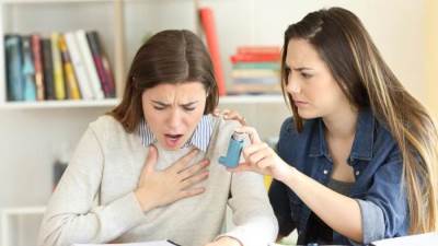 6 أسباب غامضة لضيق التنفس .. تعرفى عليهم