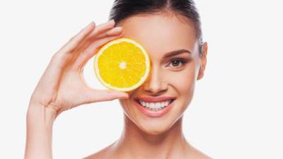 كيفية استخدام وعمل تونر البرتقال لبشرة نضره ومشدودة